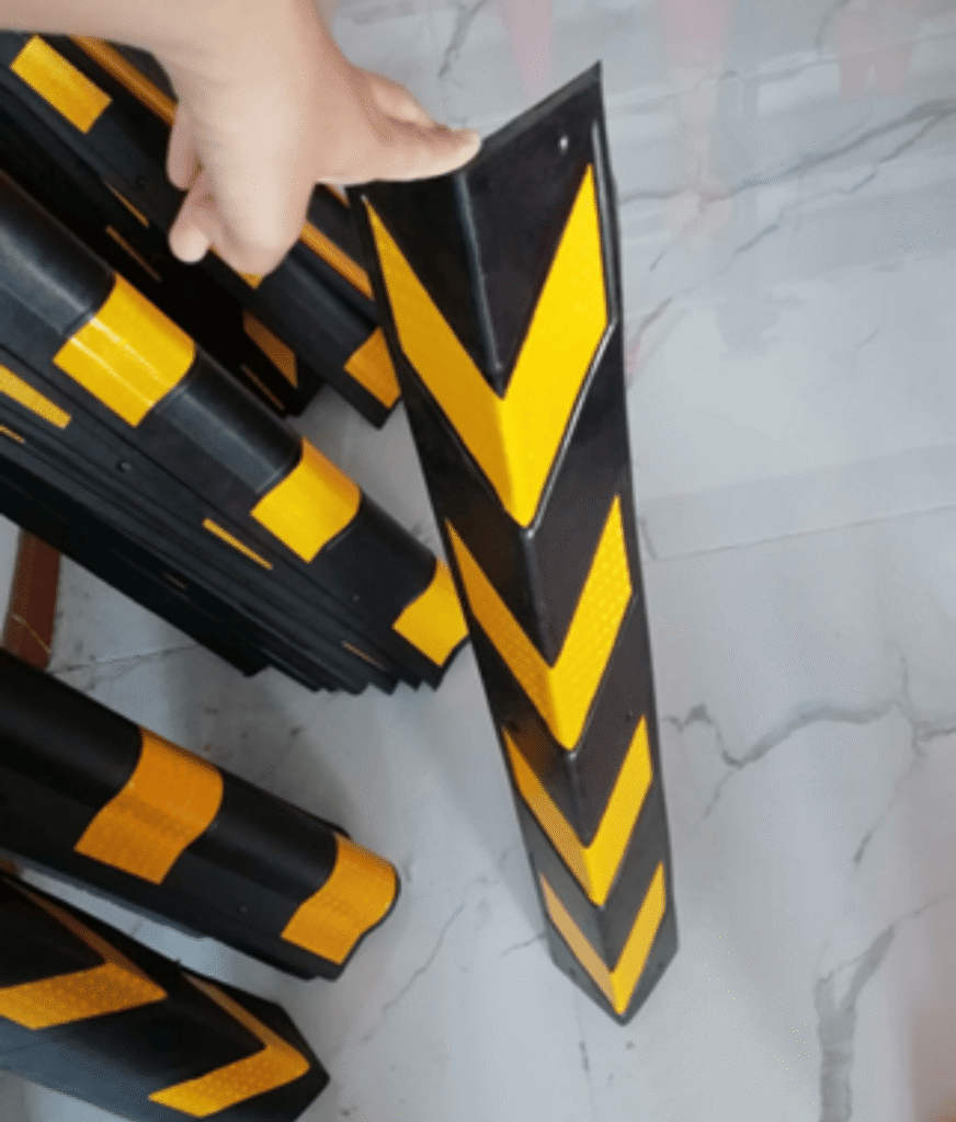 Rubber corner protector